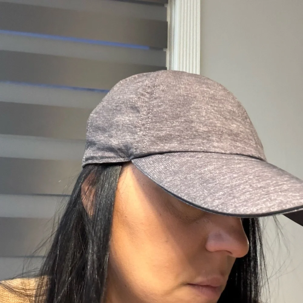 Lululemon grey Hat Run
